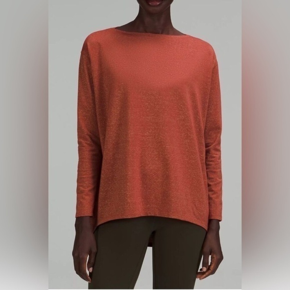 Lululemon Back in Action long sleeve spark- Special Edition Cynn cayenne red